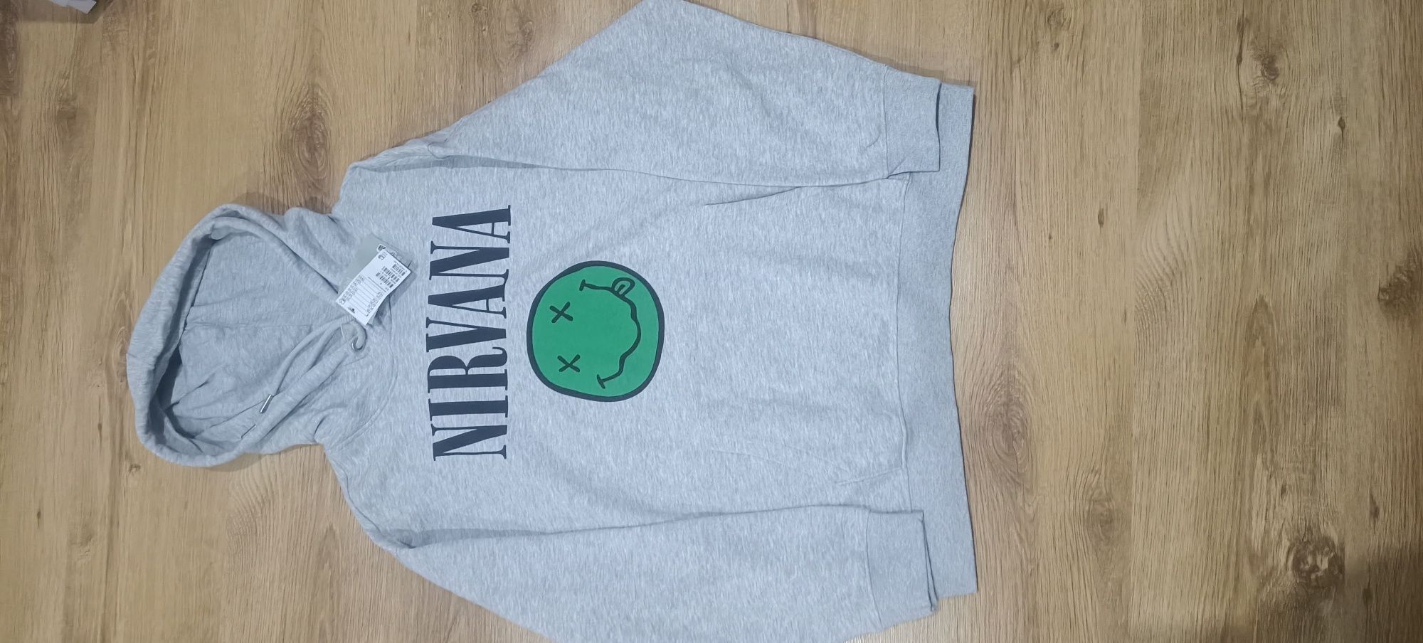 Sprzedam nową bluzę Nirvana