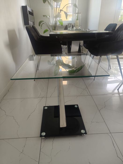 Stolik szklany ,jak nowy!!!