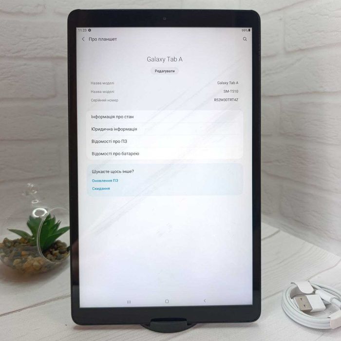 Продам планшет  Samsung Tab A T510 2/32Gb в гарному стані