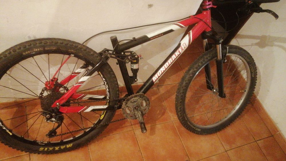 Quandro Mondraker duspensao total