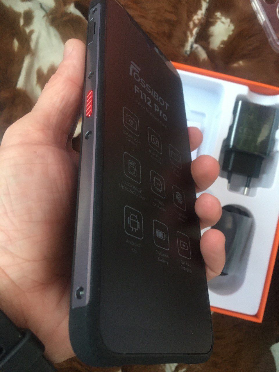 Захищений смартфон FOSSiBOT F112Pro