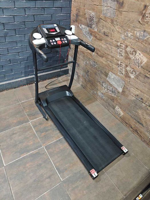 Бігова доріжка Laufband L 2.1 з гарантією та доставкою