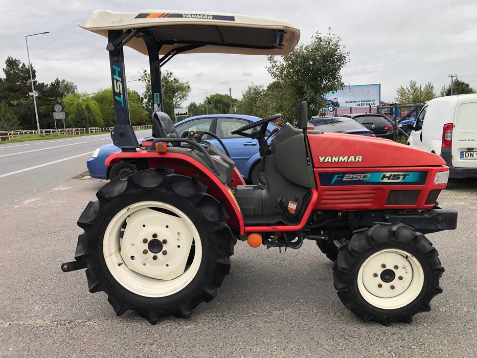 Traktorek YANMAR F250 25KM Rewers 4X4 Kubota ISEKI Mitsubishi TUR
