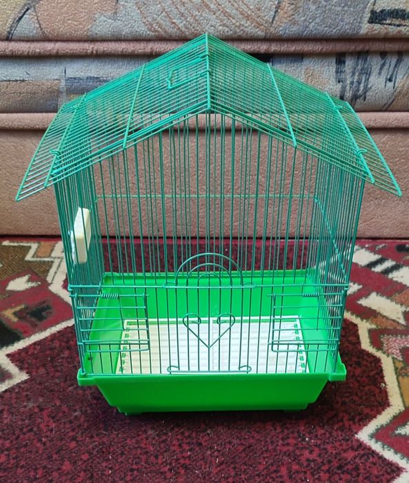Клетка, поильник, домик
