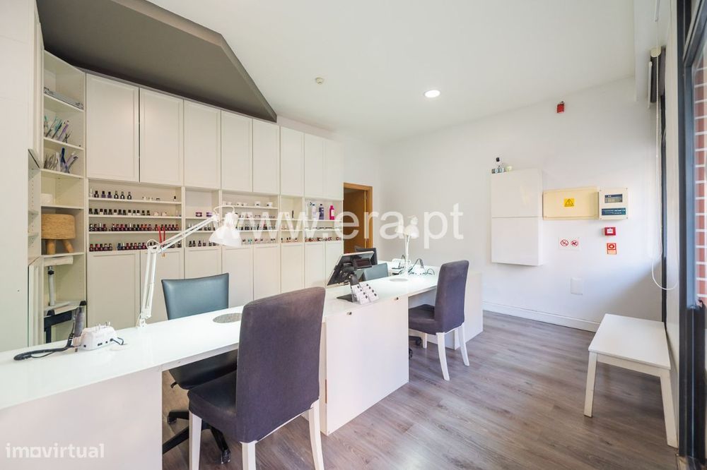 Loja para venda - Urb. Colinas do Cruzeiro