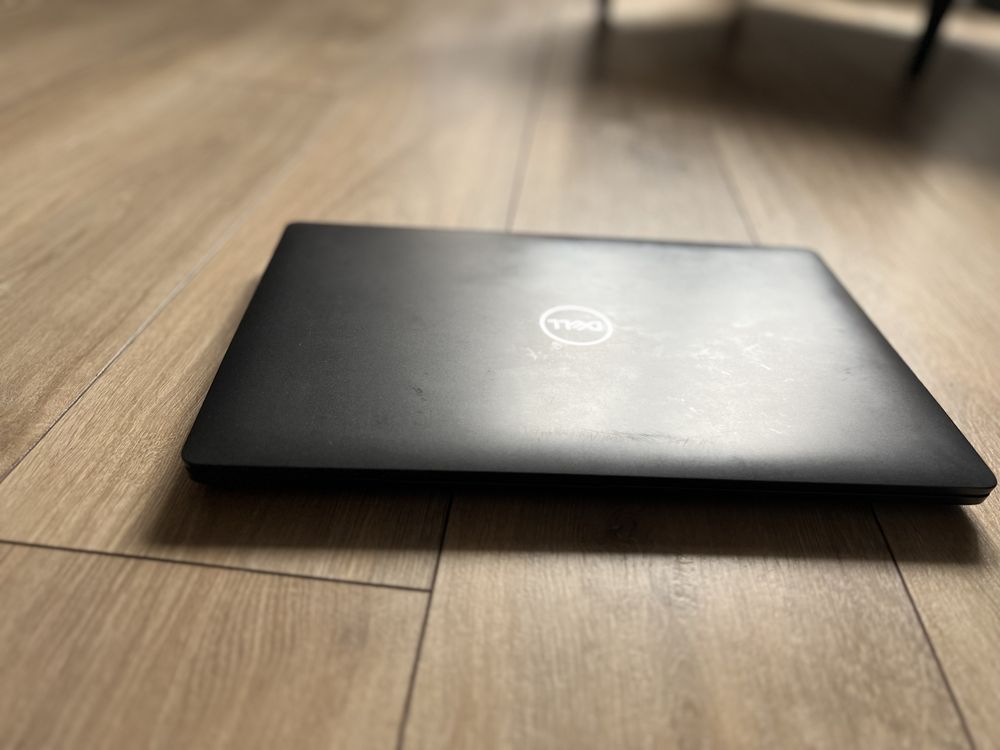 Dell Latitude 5500 / i5-8365U / 8 GB / SSD 256