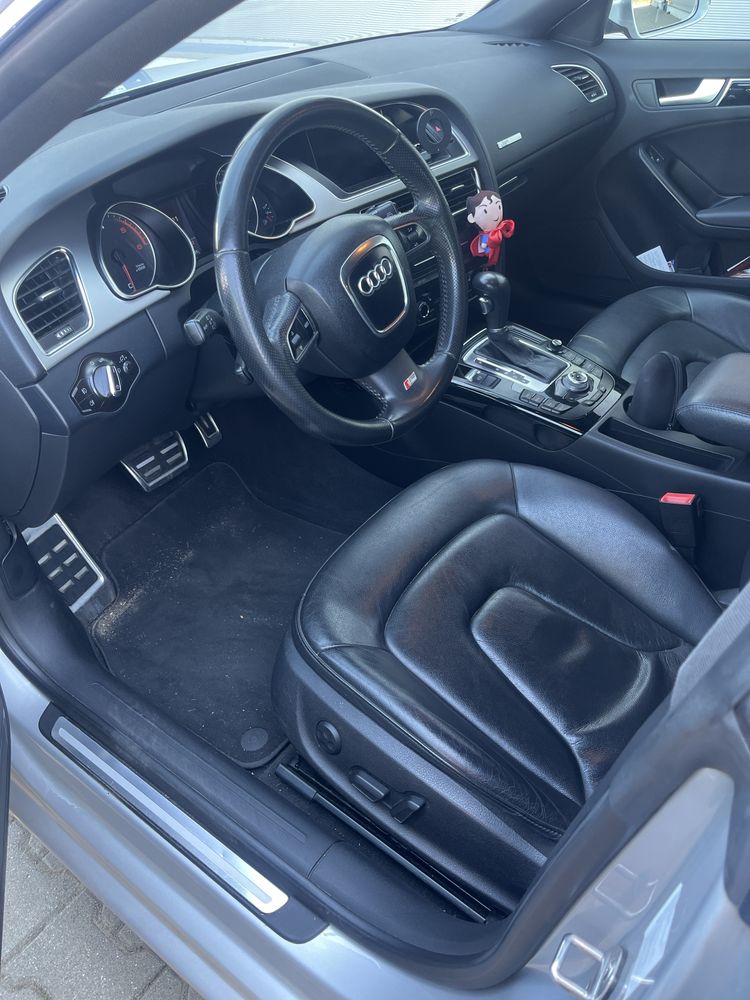 Audi a5 2009 r 2.0 tdi sportback