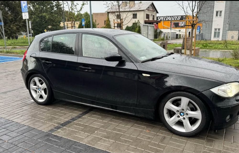 Felgi 17 BMW  oryginalne stan Bdb +