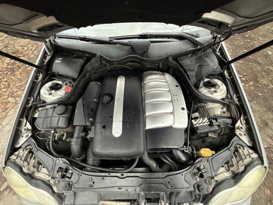 Мерседес с270 ідеальний стан на автоматі