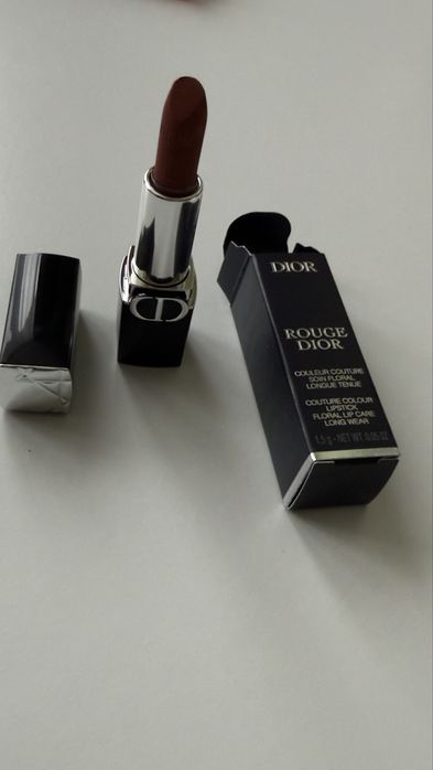 Міні-помада вельветова Dior 100 nude look нова оригінал!