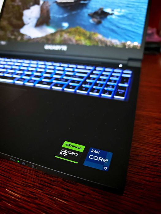 Laptop Gigabyte G6 MF-H2EE893KD i7-13620H/16GB/512GB/RTX4050/165Hz/W11