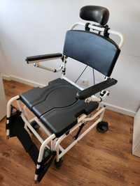 Cadeira Higiênica Inclinável para Cuidado de Idosos