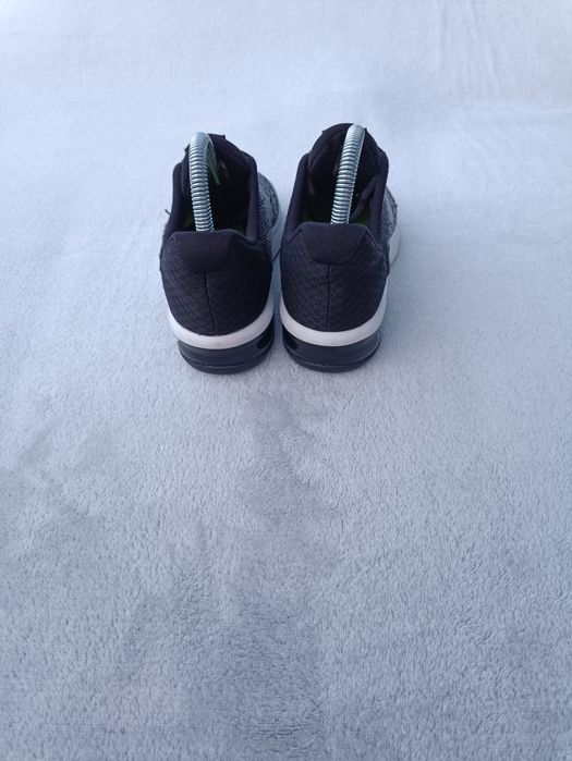 Женские кроссовки Nike Air Max р37.5