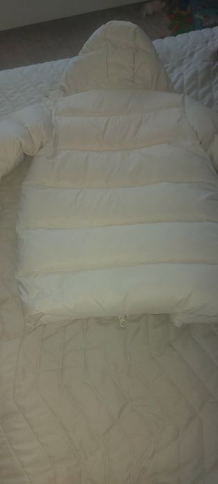 Пуховик зара 6-7років зріст 120