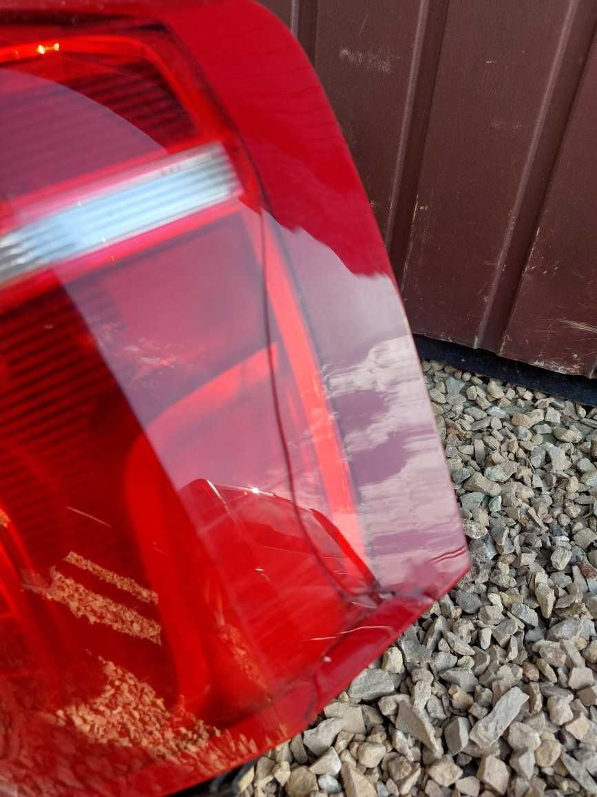 Lampa prawa tylna Volvo XC90
