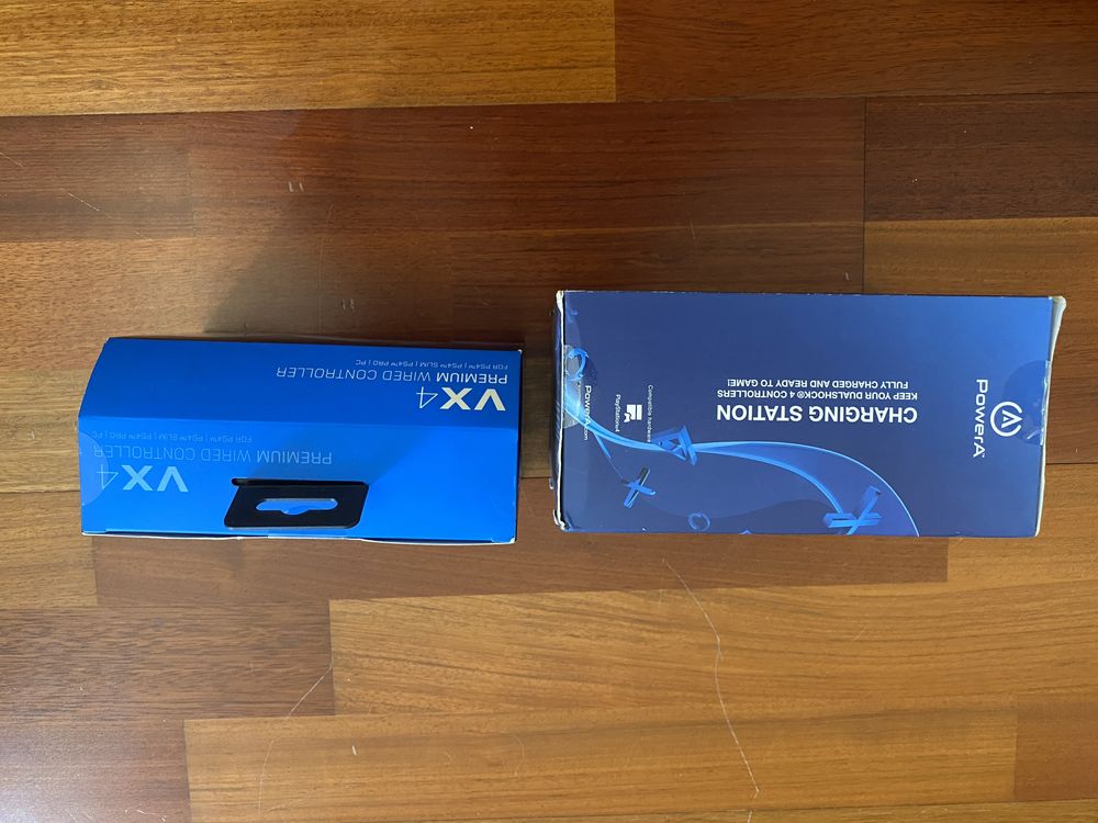 Comando PS4 com fio + carregador comandos PS4