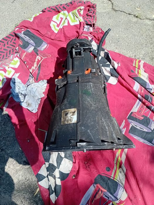 Продам  МКПП-6 ст,Мерседес  Бенц-w.203 бензин