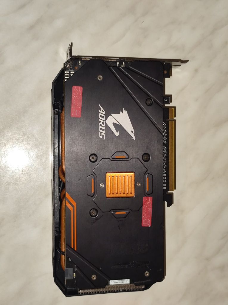 Відеокарта GIGABYTE AORUS RX 580 8GB