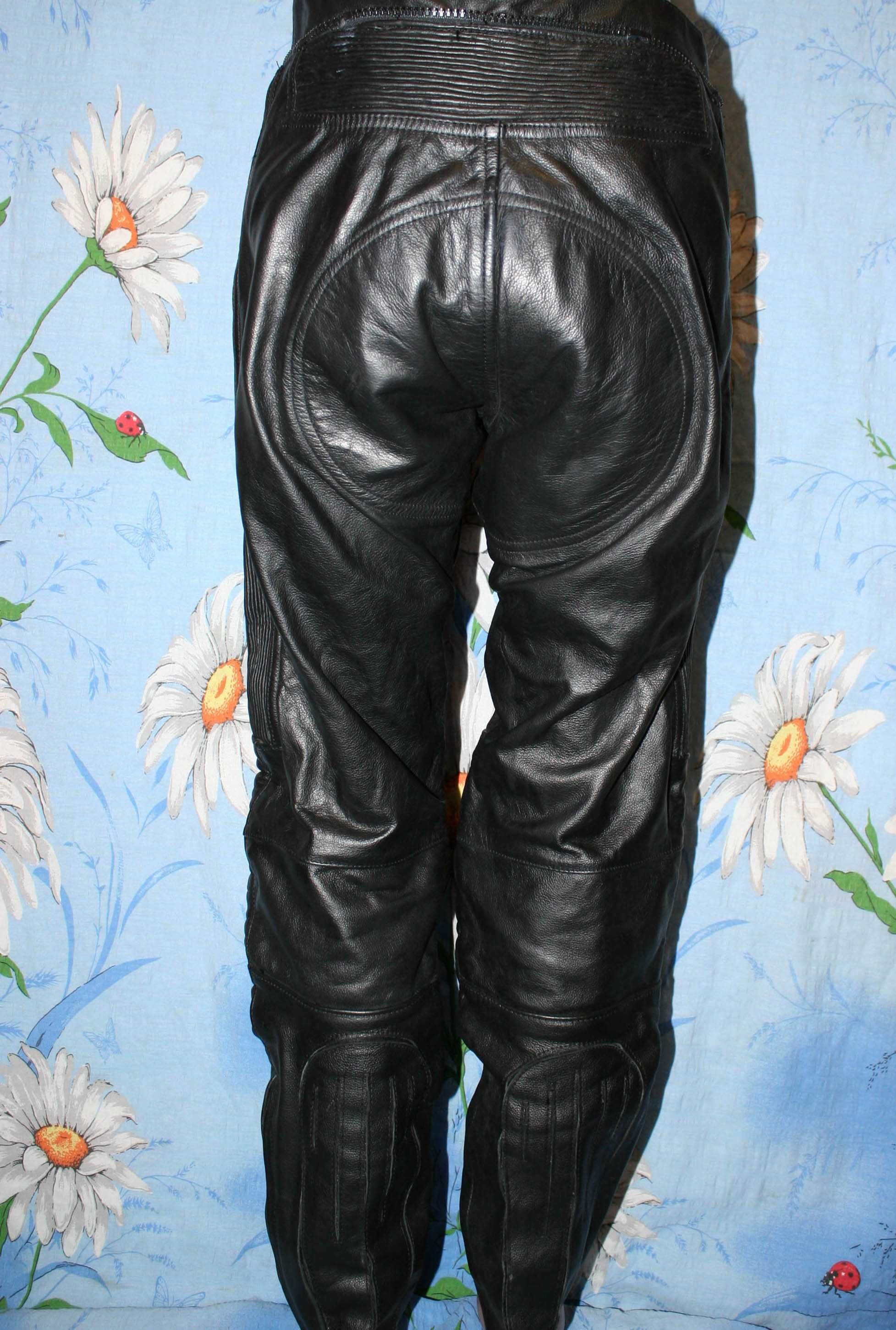 Кожаные штаны Leathers,Takai 42 р,защита Hiprotec.