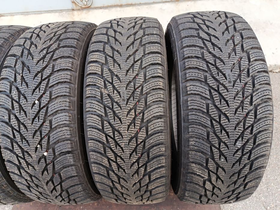 Продам 4 шини 205/60/16 96R Nokian Hakkapelitta R3