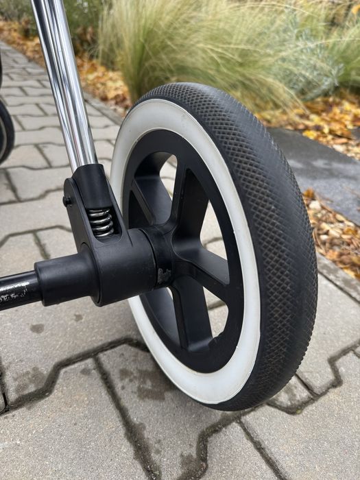 Cybex Priam Lux Manhattan Grey