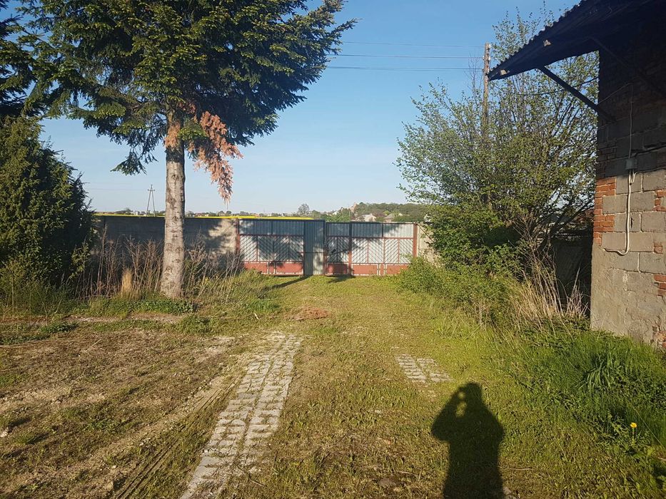 Działka 25 arów z zabudowaniami 440m2 , Ożarów, Agroturystyka