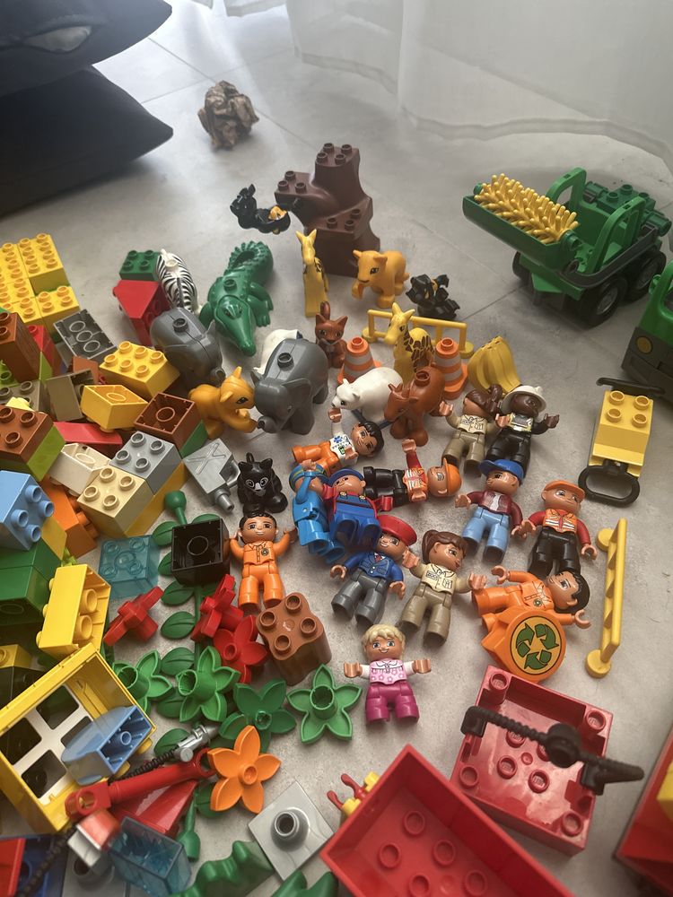 Ogromny zestaw lego duplo