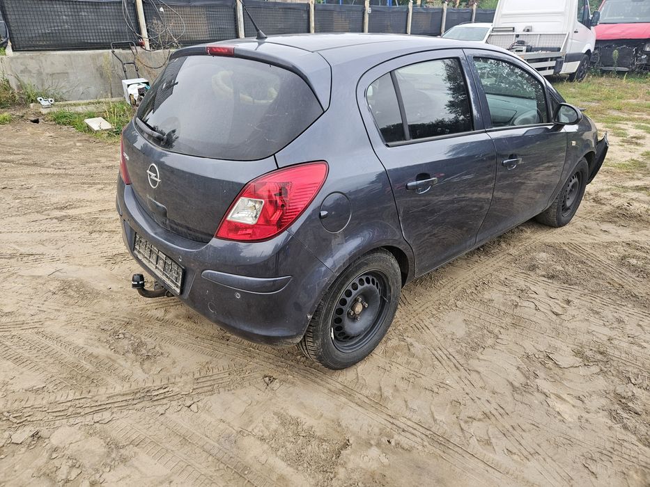 Opel Corsa d  1.4 5d klima zobacz 3999
