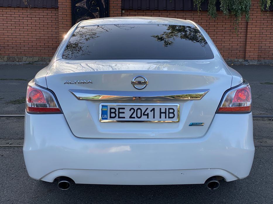 Nissan Altima 2013 Автомат