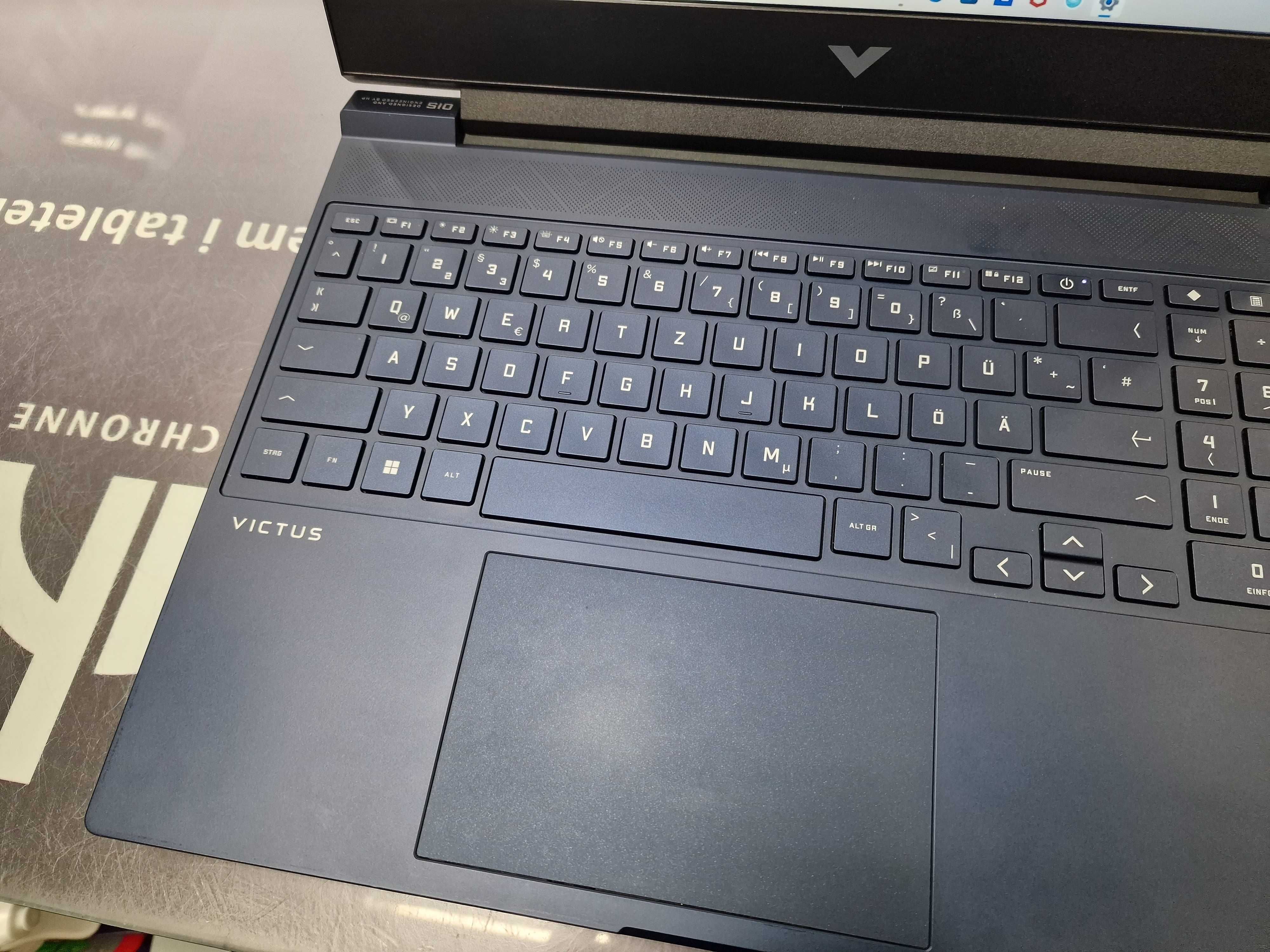 HP VICTUS 15-fa0755ng/ i5-12500H/ 32GB/ 512GB/ RTX 3050 4GB/ QWERTZ