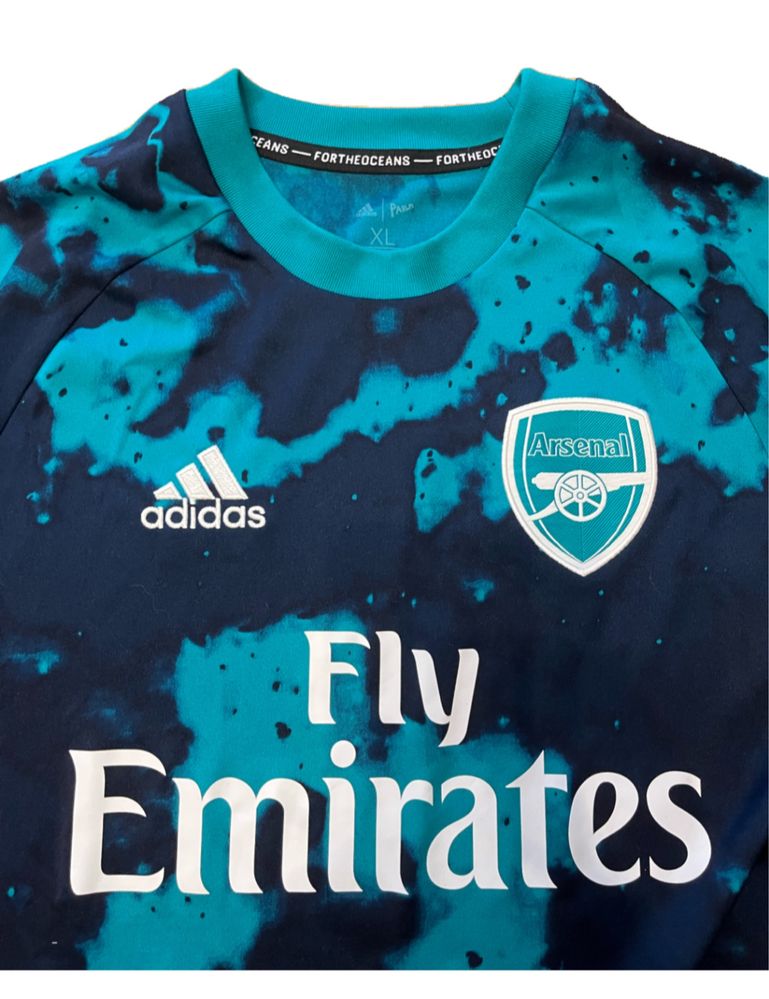 Спортивная футболка adidas arsenal. Размер XL