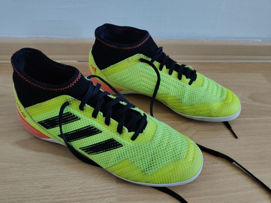 Adidas Predator Tango 18.3 buty do piłki nożnej halowej halówki r 42