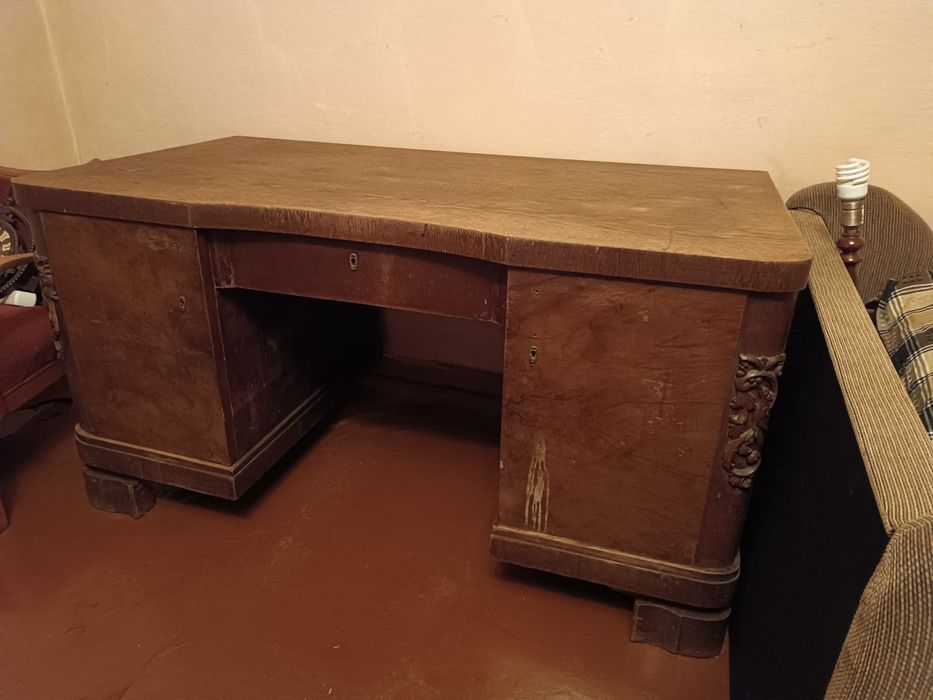Zabytkowe biurko antyk