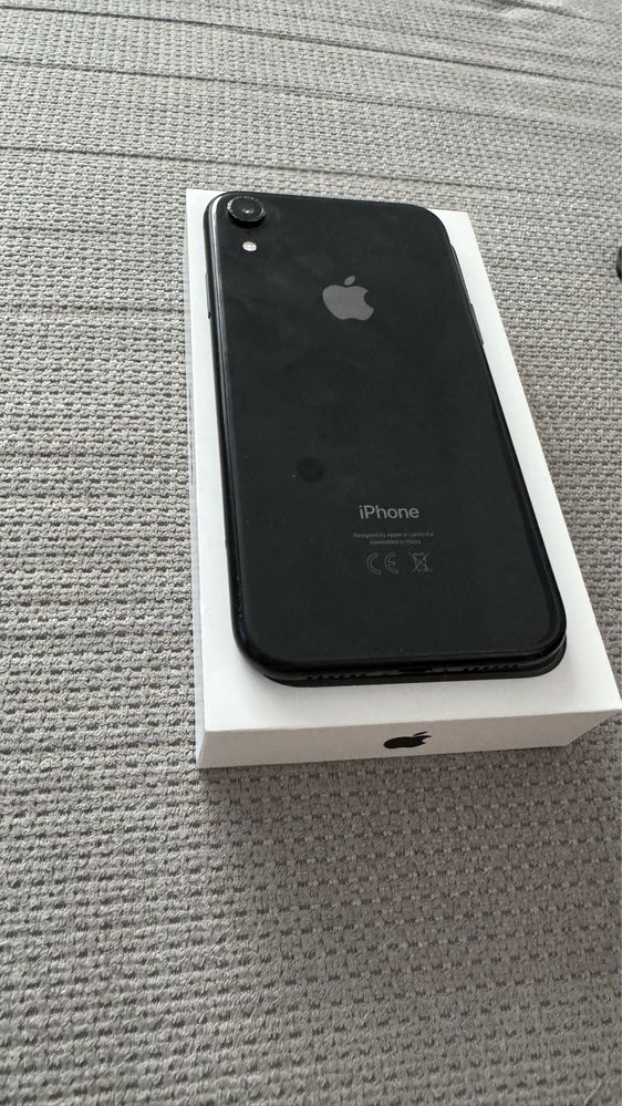 Iphone XR bateria 84 %