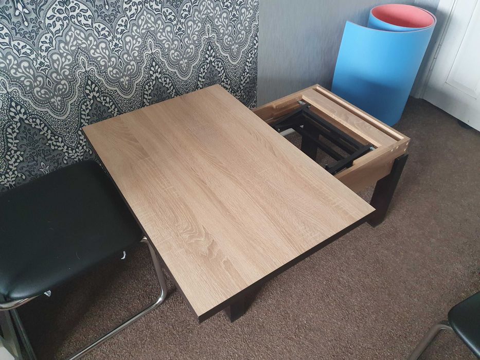 Стіл розкладний журнальний-обідній