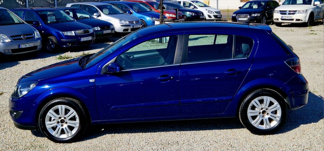 Astra H Nowy rozrząd Po serwisie  Ksenon Skóra Alu 2009r Zamiana też