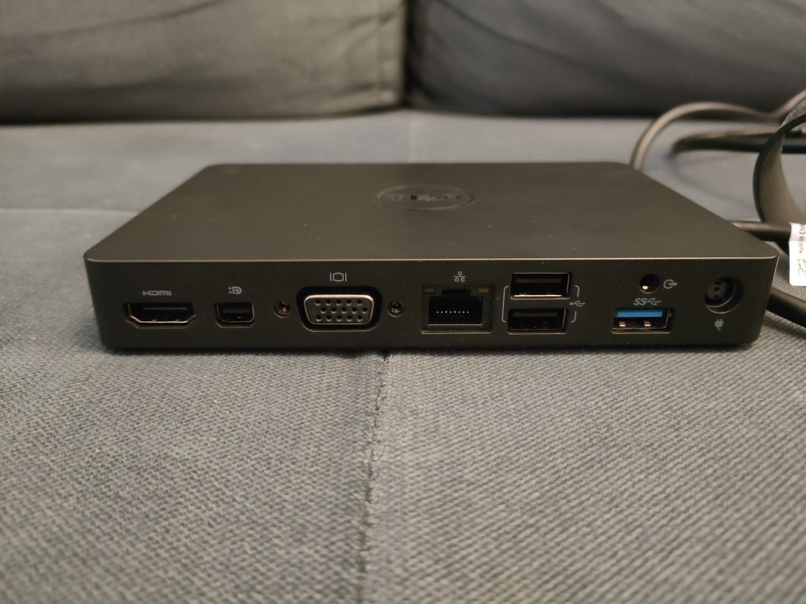 Stacja dokująca Dell WD15 + zasilacz 130W