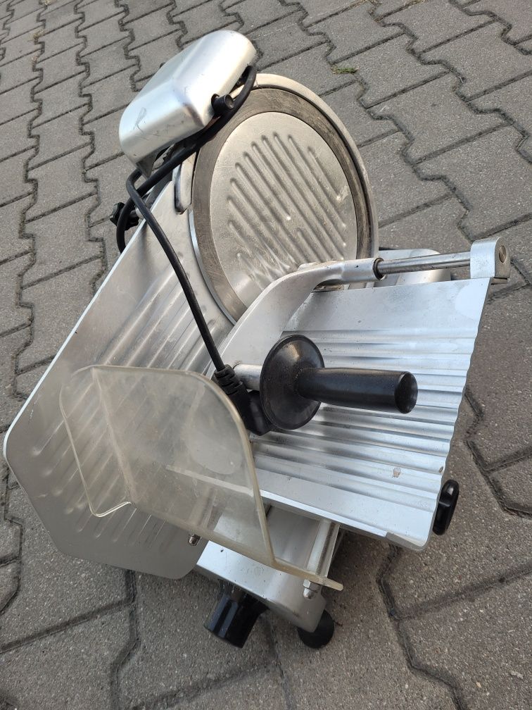 Patelnia elektryczna, kuchnia gazowa 6 palników,krajalnica