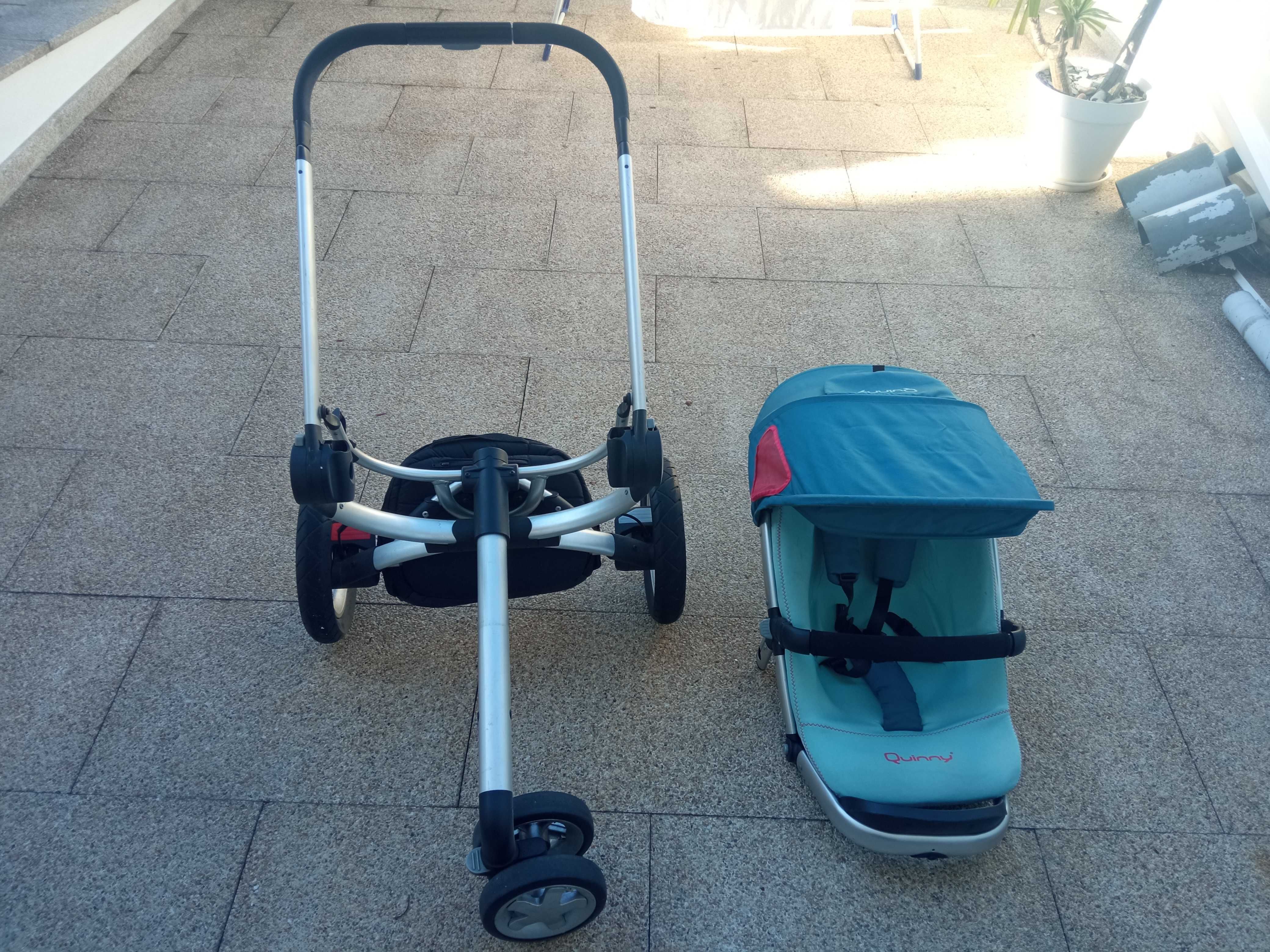 Carrinho de passeio de bebé Quinny Buzz com alcofa