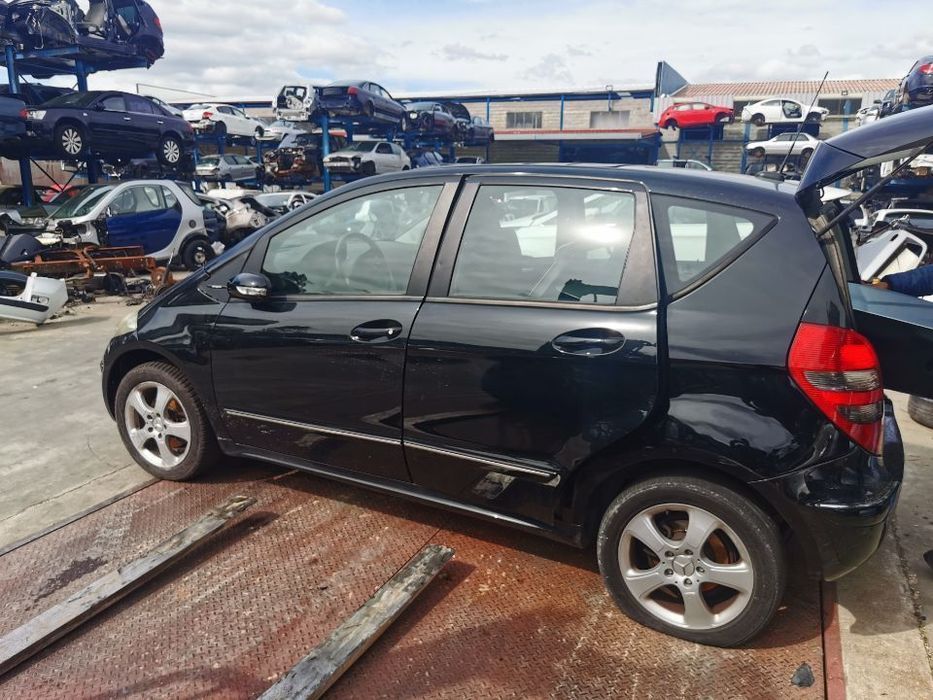 Peças Mercedes Class A W169 1.5