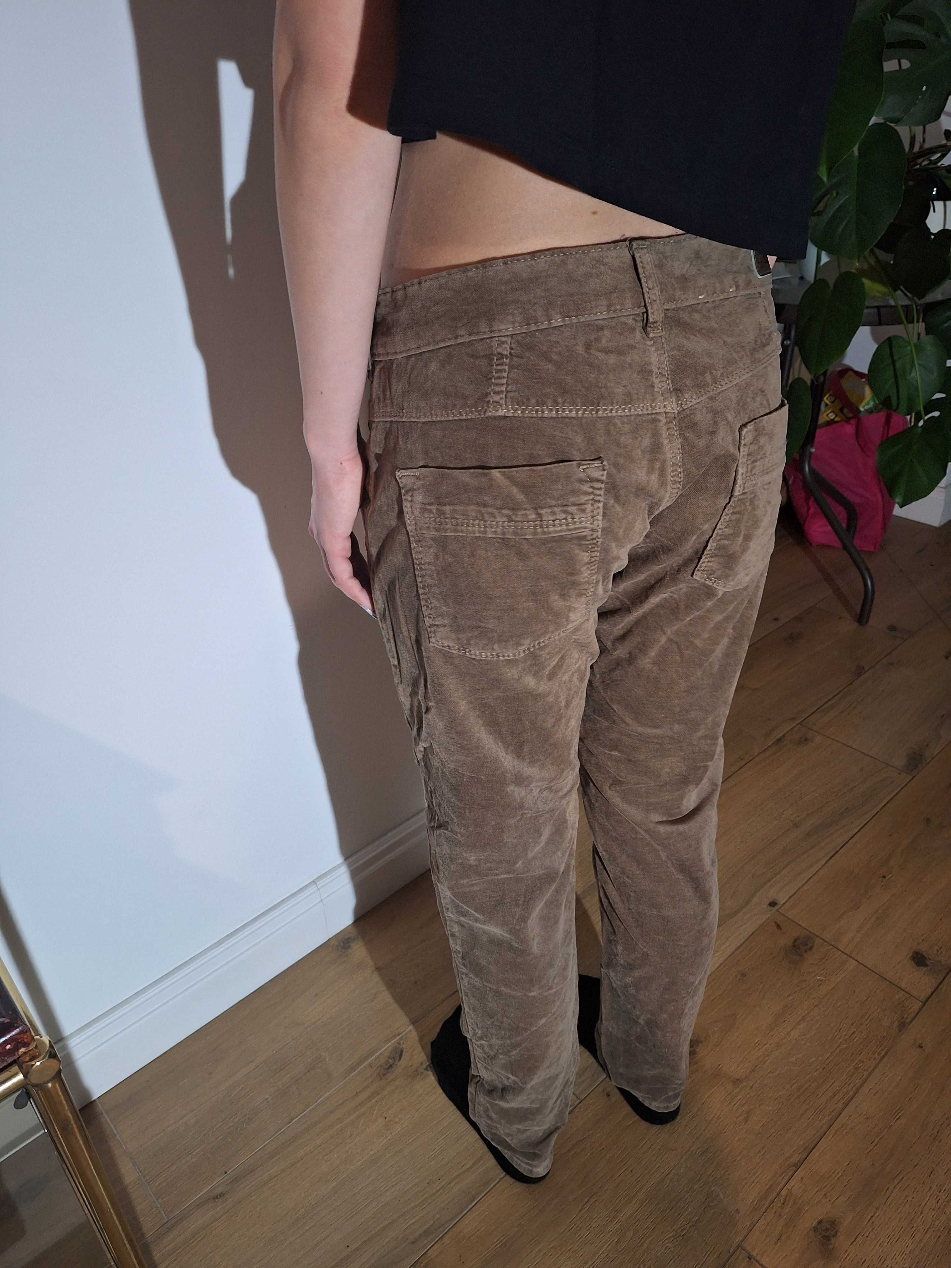 Bawełniane damskie spodnie proste oldschool vintage lata 90 chinosy