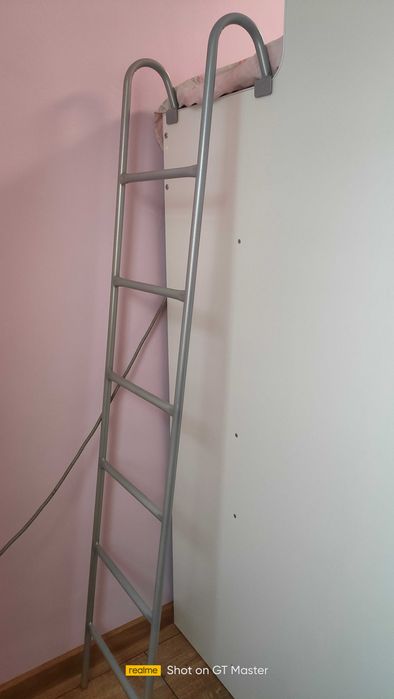 Łóżko piętrowe z biurkiem, szafkami, drabinką i nowym pokrowcem