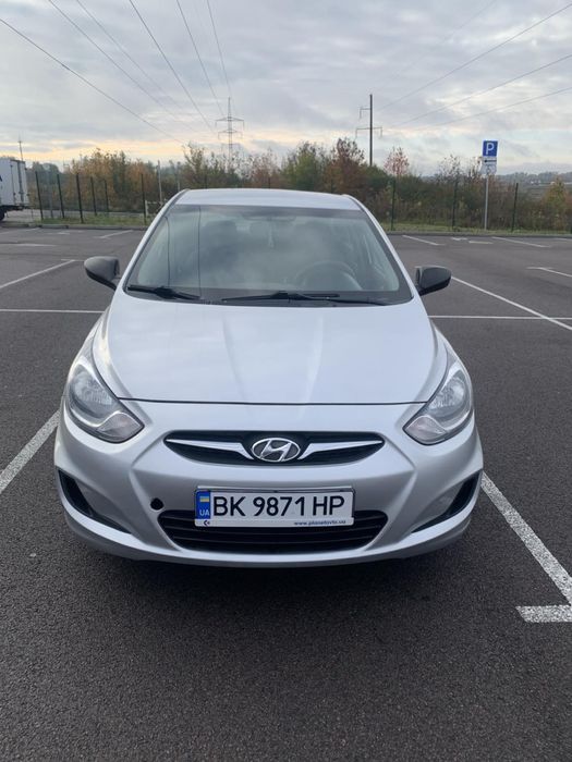Hyundai Accent 2011