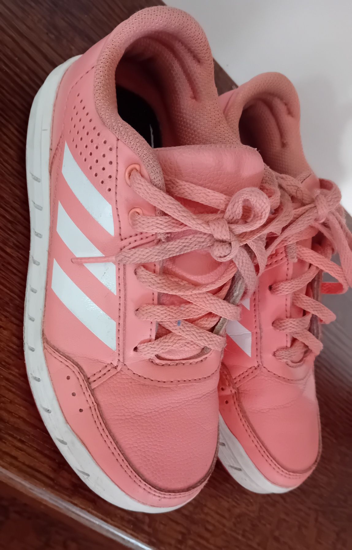 Adidasy dla dziewczynki