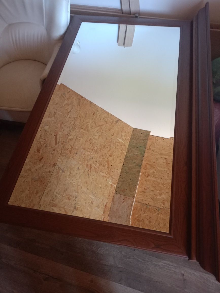 Lustro  do salou wymiar  142x88 do salonu