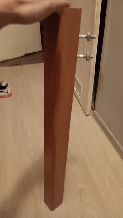 Sprzedam stół pilnie