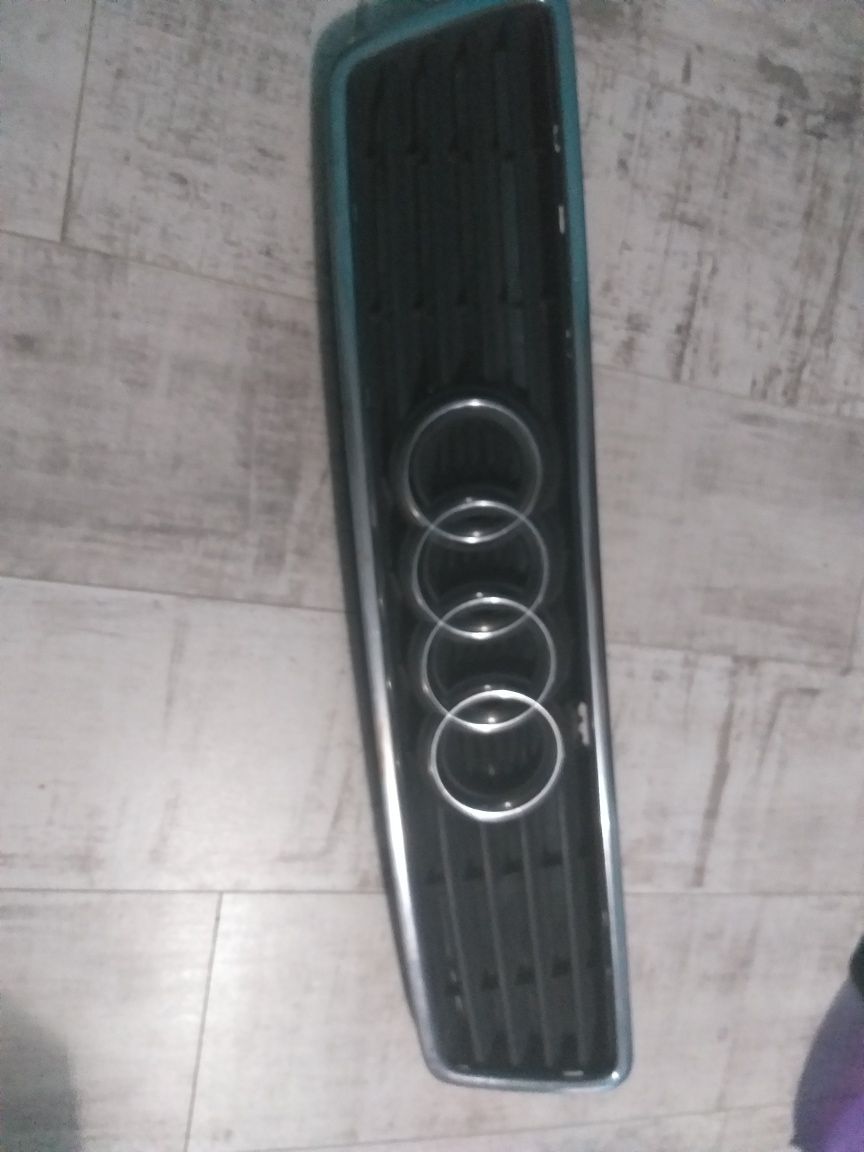 Grill audi a6