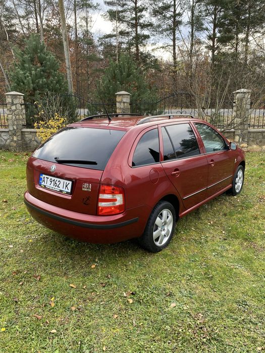 Skoda Fabia рідна фарба