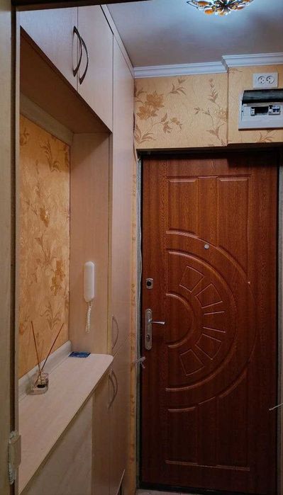 Продам  отличную 2 к.кв.на Салтовке 603 м/р