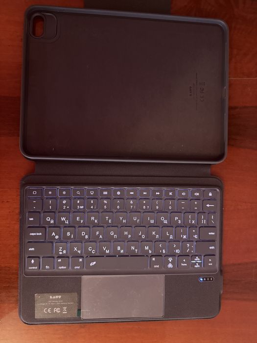 Клавіатура-чохол LAUD Bluetooth з трекпадом для планшета 10–11”+стилус